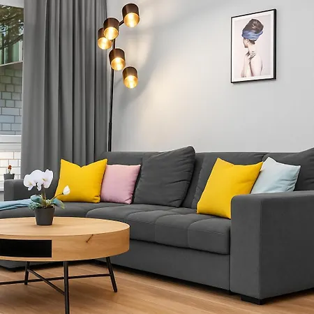 Exklusive Suite - Zentral In Der Koelner Suedstadt - Kostenloser Privatparkplatz - Perfekt Fuer Bis Zu 6 Gaeste - Smart Home