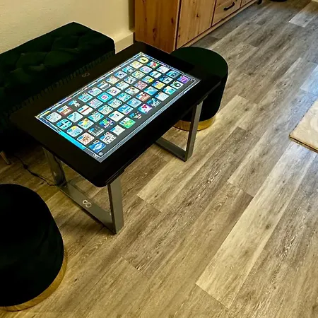 Exklusive - - Inclusive Sauna - Free Parking - Perfect For 7 Guests - Smart *