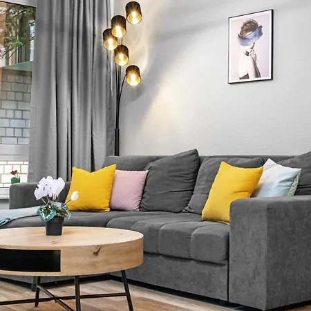 Exklusive - - Inclusive Sauna - Free Parking - Perfect For 7 Guests - Smart Apartmán