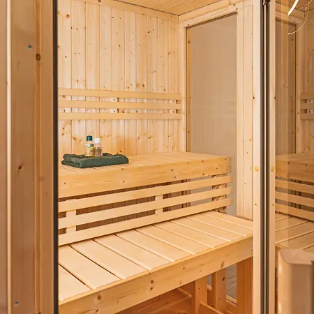 Apartamento Exklusive - - Inclusive Sauna - Free Parking - Perfect For 7 Guests - Smart