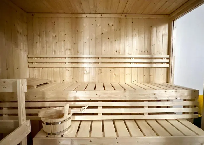 Exklusive - - Inclusive Sauna - Free Parking - Perfect For 7 Guests - Smart Apartamento
