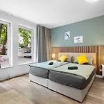 Exklusive - - Inclusive Sauna - Free Parking - Perfect For 7 Guests - Smart